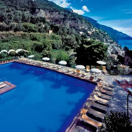 Le Super Del Domina Royal Hotel