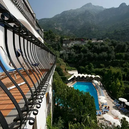 Hotel Le Super Del Domina Royal 4*